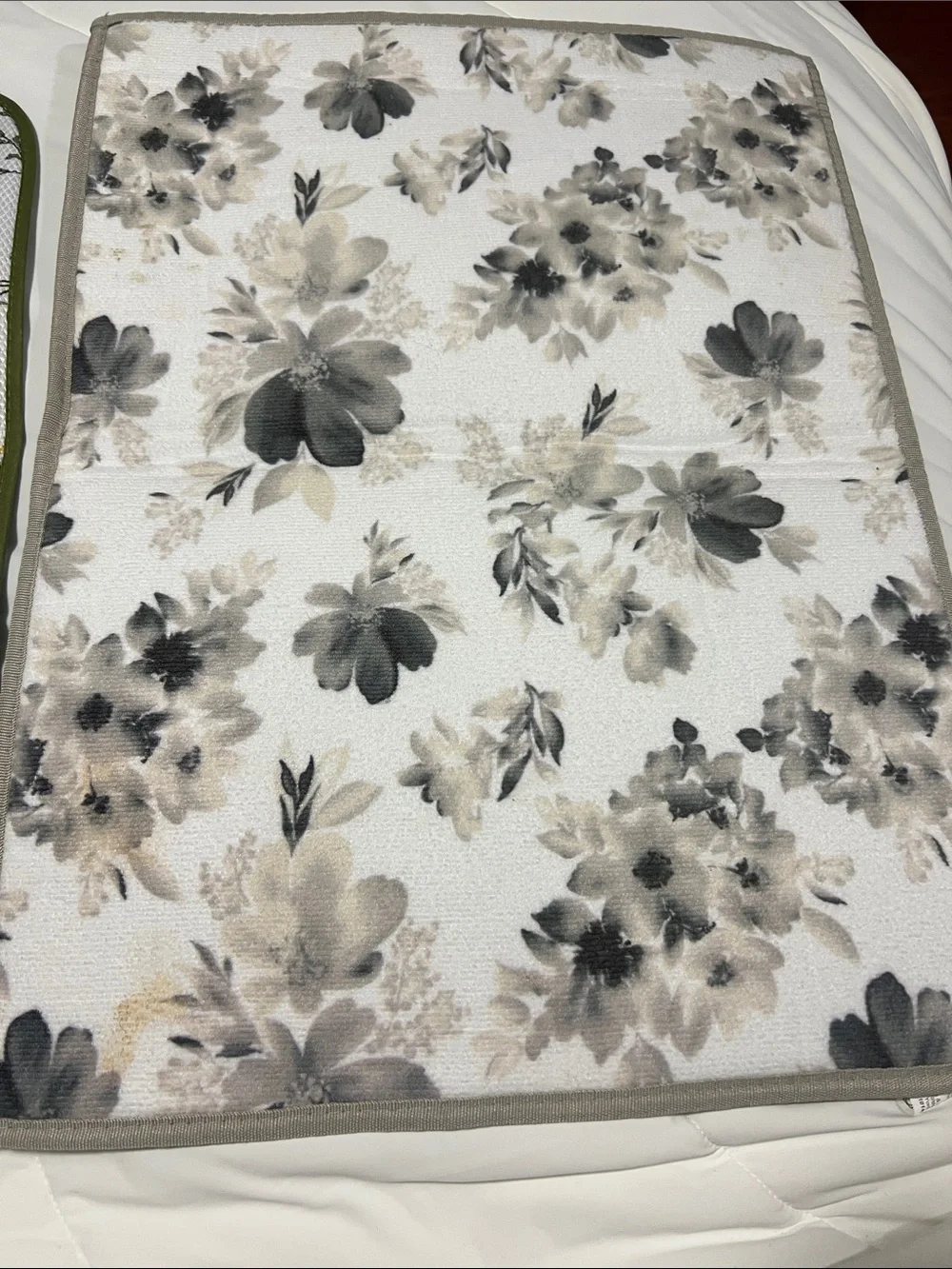 Floral Grey & Cream Printed Mat for Dish Dry